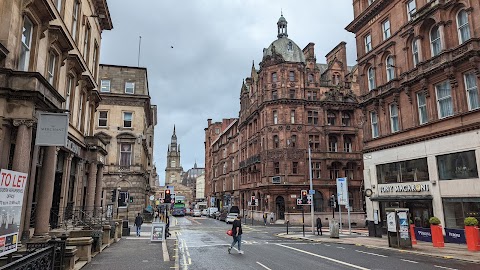 Tony Macaroni Glasgow City Centre