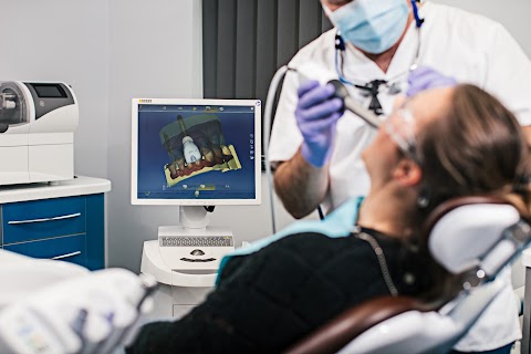 Darren Bywater Dental Implant Centre Derby