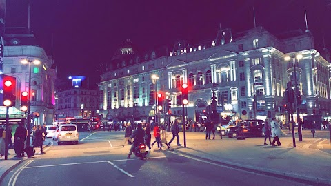 Piccadilly Circus (Stop S)