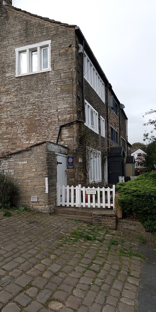 Weavers Cottage