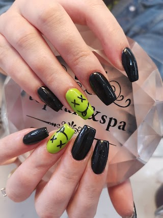 Top nail & spa