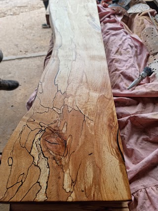 Live edge lumber