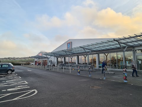 Iceland Supermarket Swansea