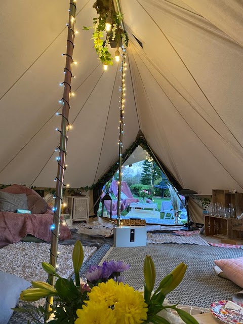 Luxury Glamping Company Bell Tent Hire & Glamp Squad Indoor Children's Tepee Party Hire