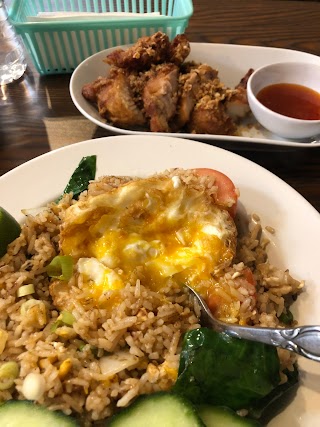 Somjuk Thai Cafe