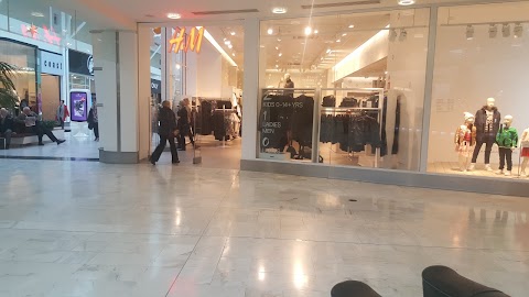 H&M