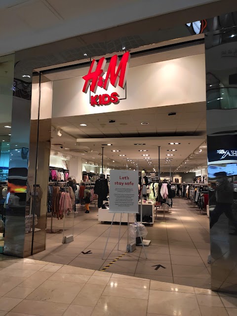 H&M