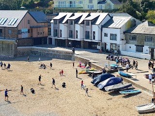 The Bay Bar & Restaurant