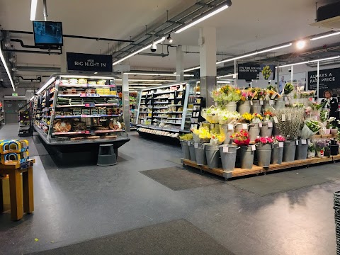 M&S Simply Food