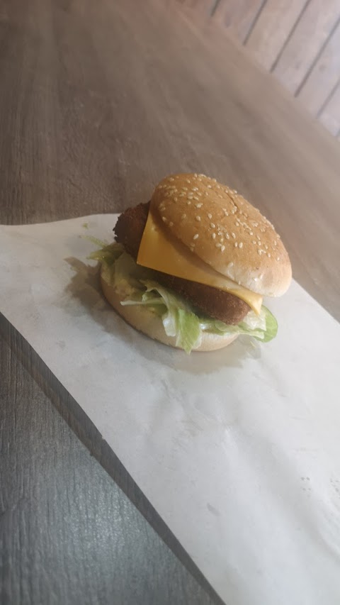 Makcs Burger & Fries