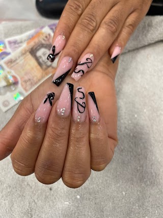 Diamond Top Nails