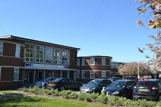 The Hathershaw College