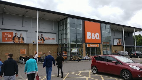 B&Q Burgess Hill