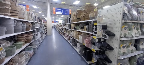 B&M Home Store with Garden Centre