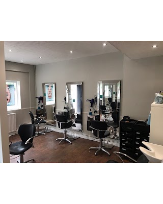 Restyle hair studio