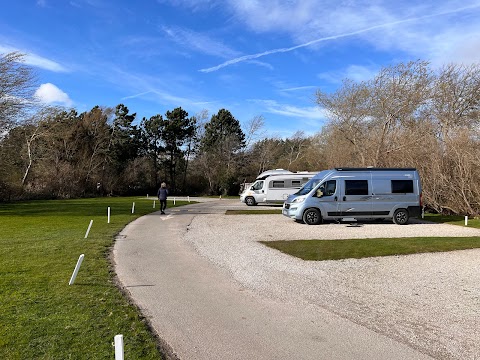 Wirral Country Park Caravan and Motorhome Club Campsite