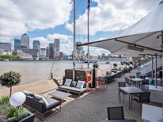 DoubleTree by Hilton London - Docklands Riverside