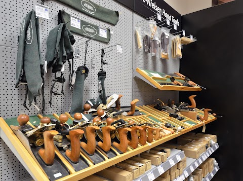 Axminster Tools - Basingstoke Store