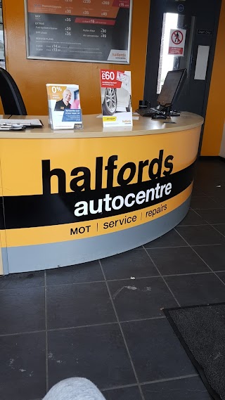 Halfords - Paisley