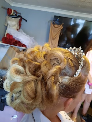 Karen Overfield Hairdresser