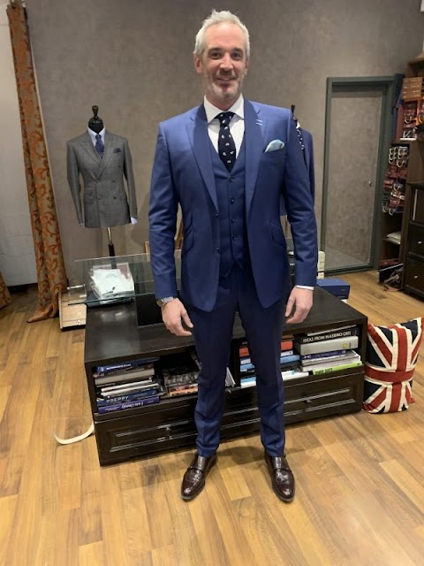 Simon Dowling Bespoke Suits