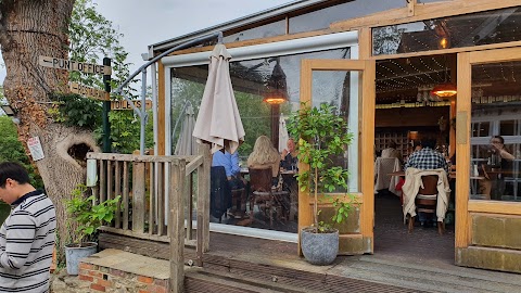 Cherwell Boathouse Restaurant