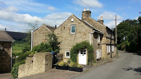 Rokeby Cottage self-catering accommodation in Hathersage, Peak District, Derbyshire