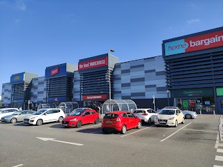 The Food Warehouse by Iceland