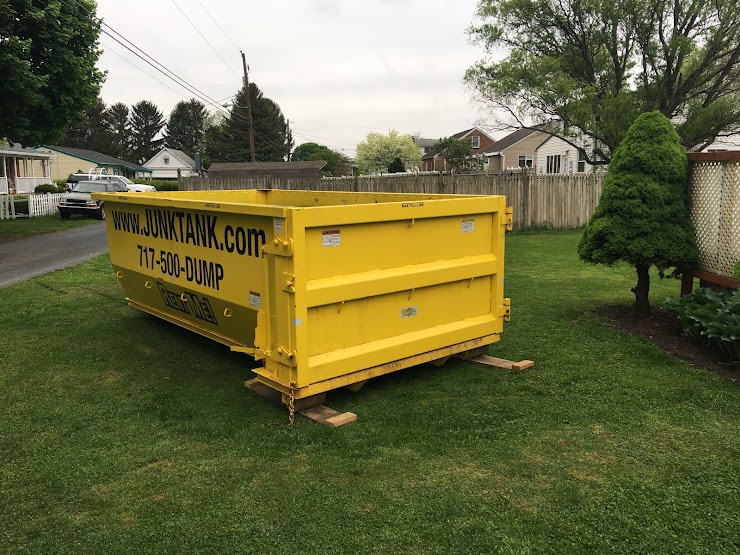 The Junk Tank, Hummelstown, PA