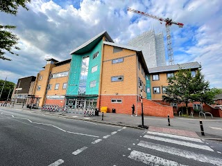 St Peter's Health Centre - Leicester