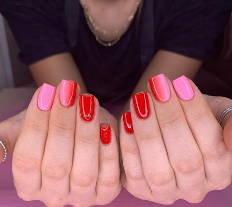 L Rose Nails & Beauty