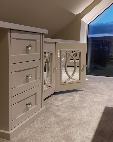 KV DESIGNS Fitted Furniture