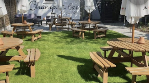 Champers Bar & Garden