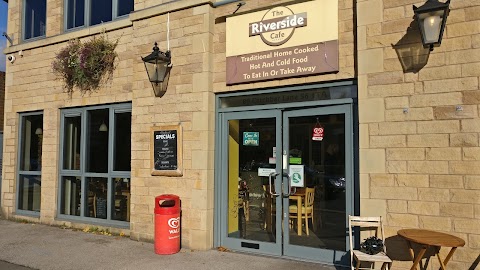 Riverside Cafe & Bar
