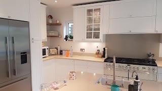 Magnet Kitchens