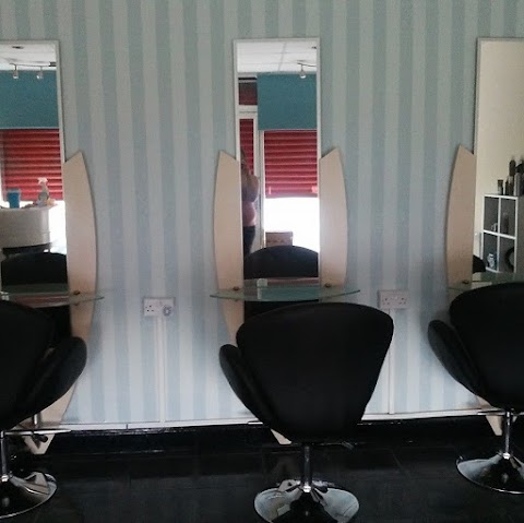 Zeenon Salon