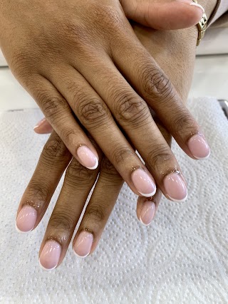 Pink Swan Nails