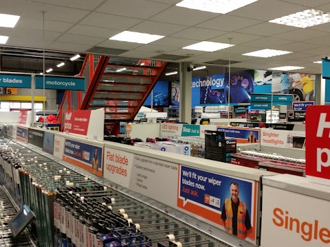 Halfords - Southport