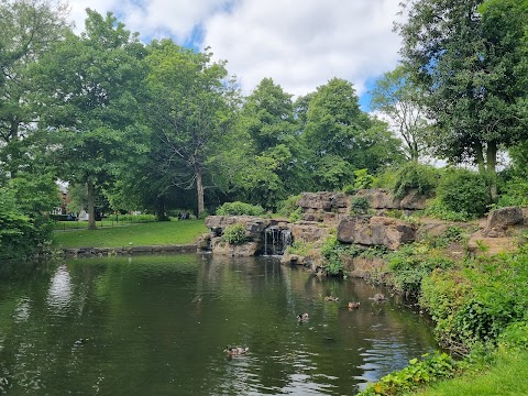 Mesnes Park, Wigan