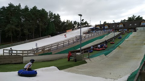 Snowtrax Alpine Activity Centre & Snowsports Shop