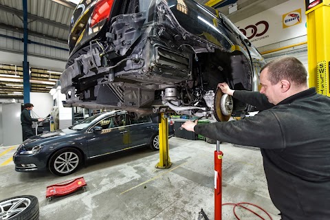 JCT600 Accident Repair Centre Bradford