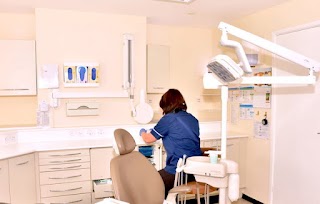 Lee Dental Care