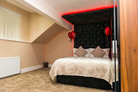 Aphrodite Suites Huddersfield