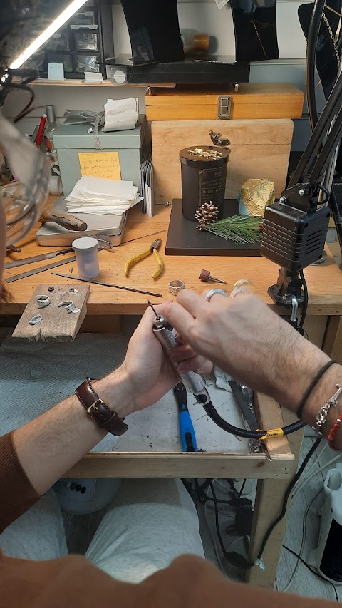 Dorado Jewellery Design and Jewellery Restoration Brixton