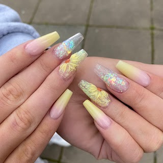 Diamond Nails