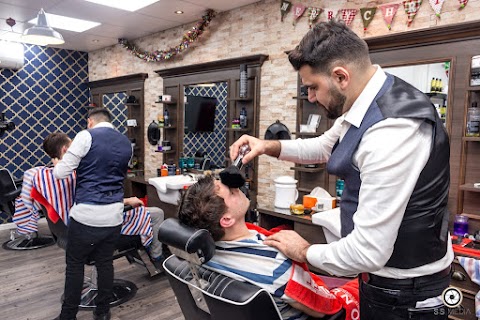 İstanbul barber Addlestone