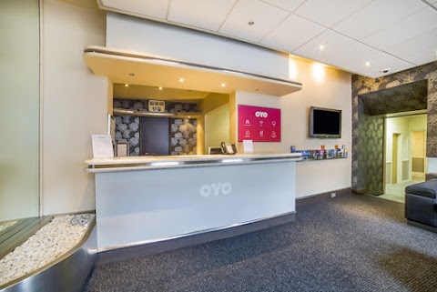 OYO Flagship Brentwood