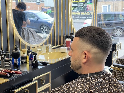 Fade zone barbers