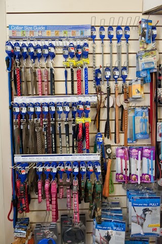 All 4's Pet and Equestrian Supplies