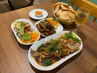 Tuk Tuk Thai Cuisine